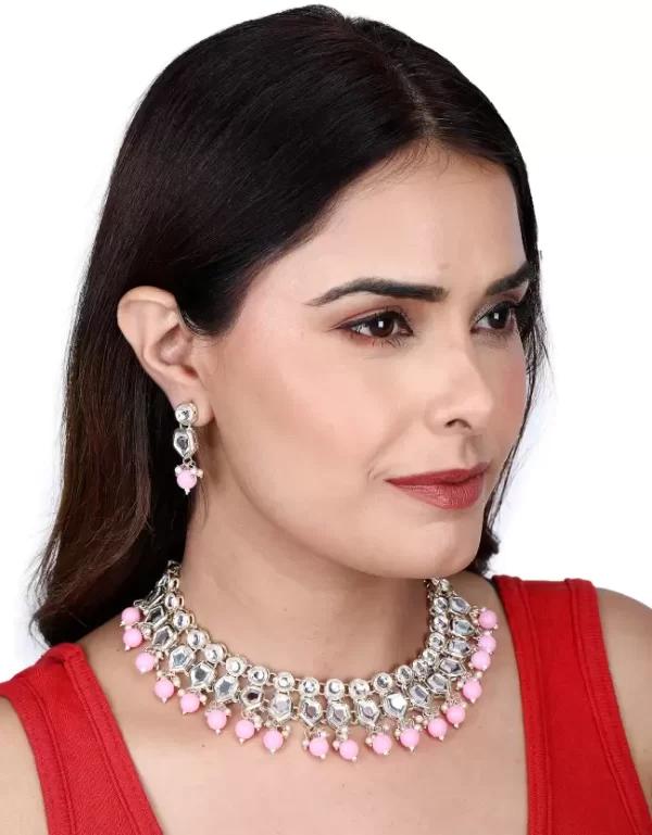 Delicate Trendy Necklace Set With Pair Of Earrings - Image 3