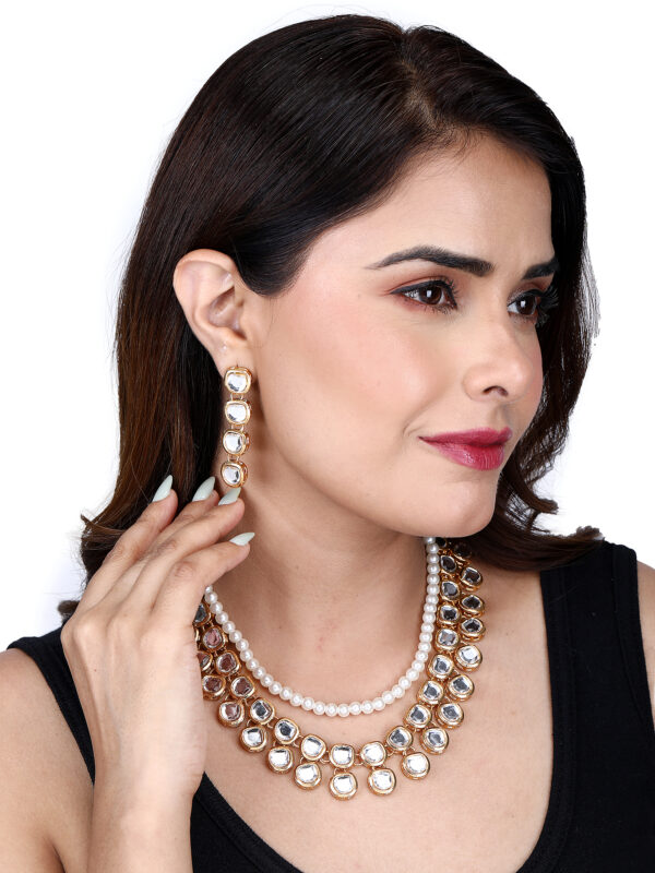 Designer Jwellery Set With Earring. - Image 4